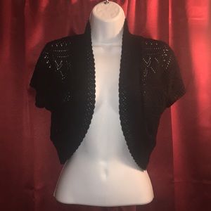 Chesley Black short sleeve cardigan. L.